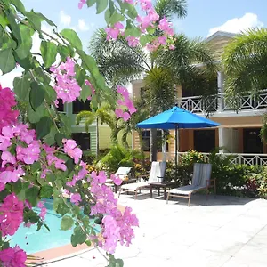 Buccaneer Club Aparthotel